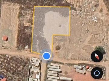 TERRENO PLANO, PROPIEDAD, CALLES NO PAVIMENTADAS, ZONA DE BODEGAS