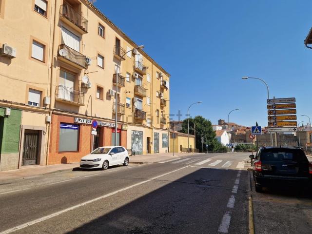 Terreno, Plasencia