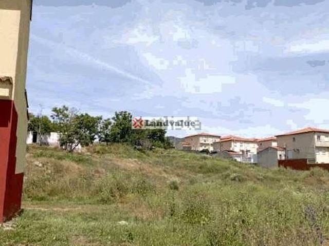 Terreno, Plasencia