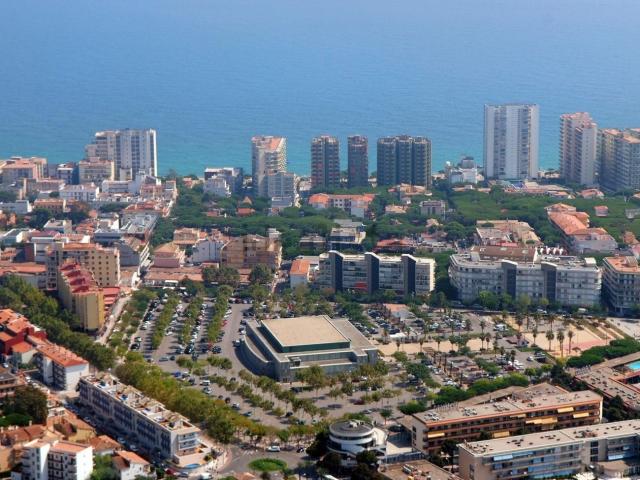 Terreno, Platja Llarga, Castell Platja d&apos Aro