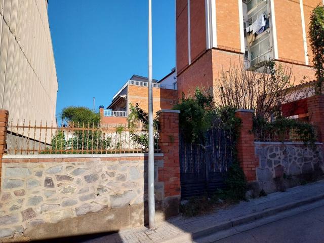 Terreno, Rubí