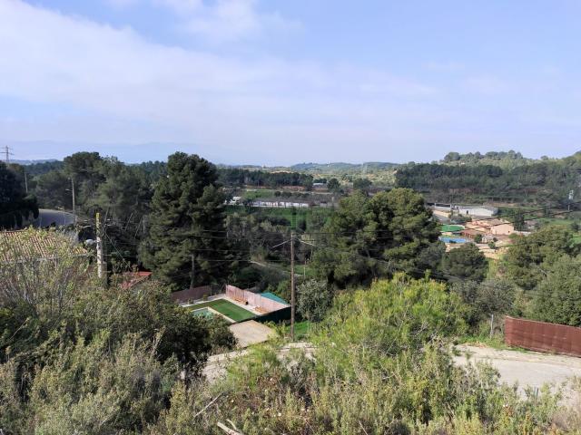 Terreno, Rubí