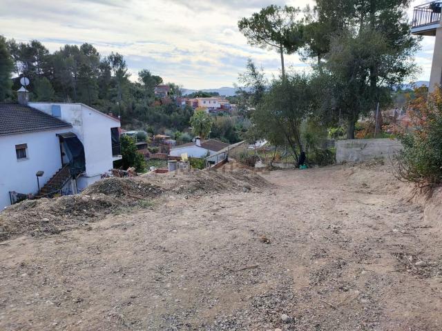 Terreno, Rubí