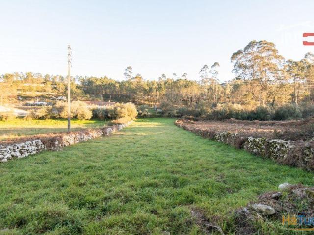 TERRENO RUSTICO COM AREA DE 640 M2 MUITO BEM LOCALIZADO EM CASAL VIEIRA | 26083222610