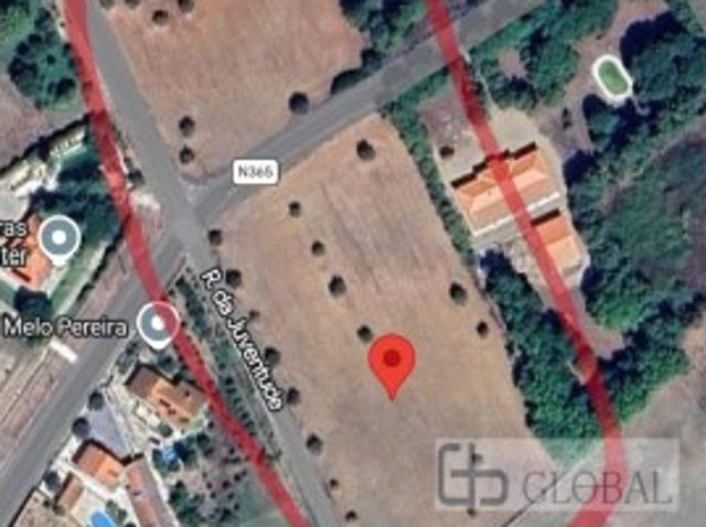 Terreno rústico com possibilidade de converter em urbano