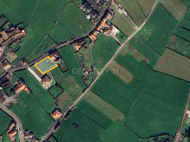 Terreno Rústico com Viabilidade de Construção – Vista Mar e Serra | Excelente Frente e Localização