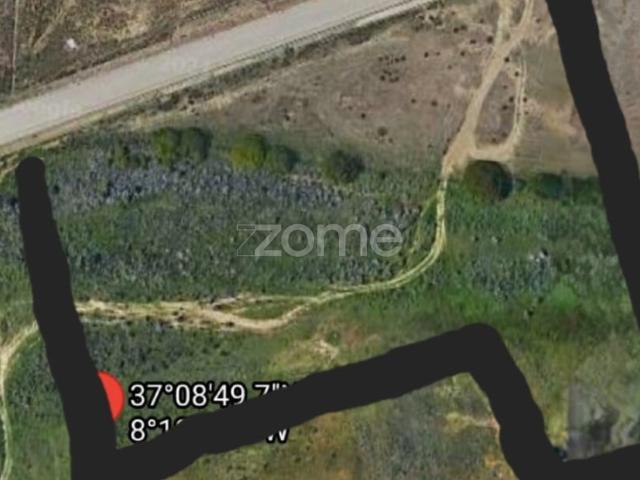 Terreno rústico com 12.720 m² em Vale de Algoz, Algarve