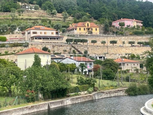 Terreno Rustico com 4500 m2 Outeirinho Cerva
