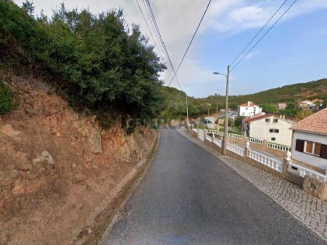 Terreno rústico com 6520 m2 Alenquer