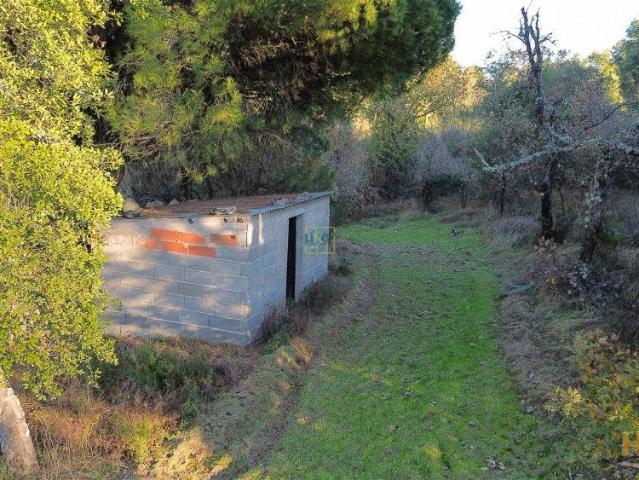 Terreno Rústico com 9400m2 sito em Águas, Penamacor. | 26073916822