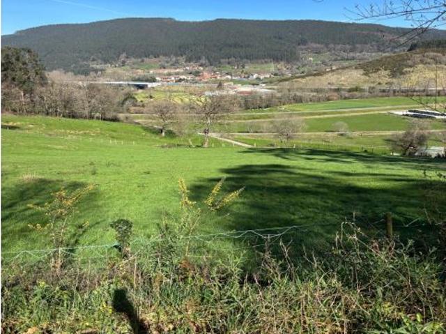 Terreno rustico con posibilidad de construir