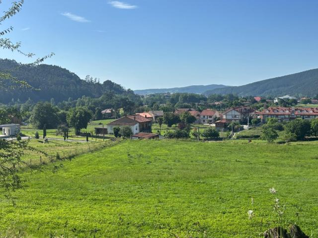 Terreno rustico con posibilidad de construir