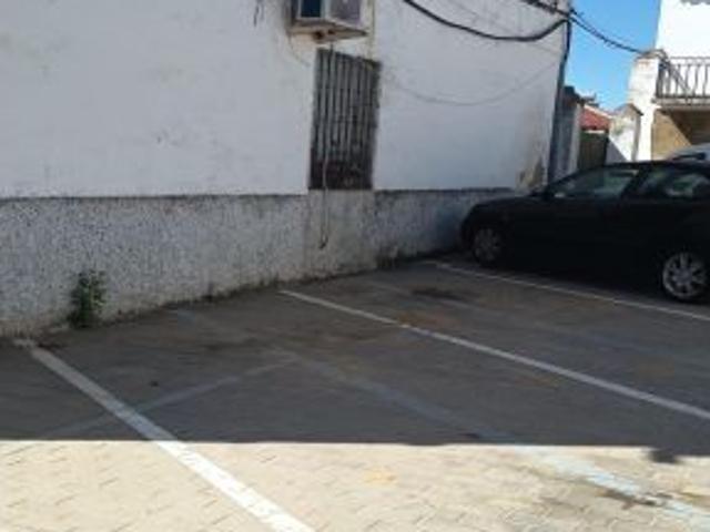 Terreno rústico de 3 hectáreas en Villamanrique de la Condesa Sevilla ?