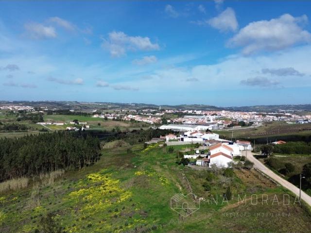Terreno Rústico de 10 hectares nas Barreiras, Bombarral