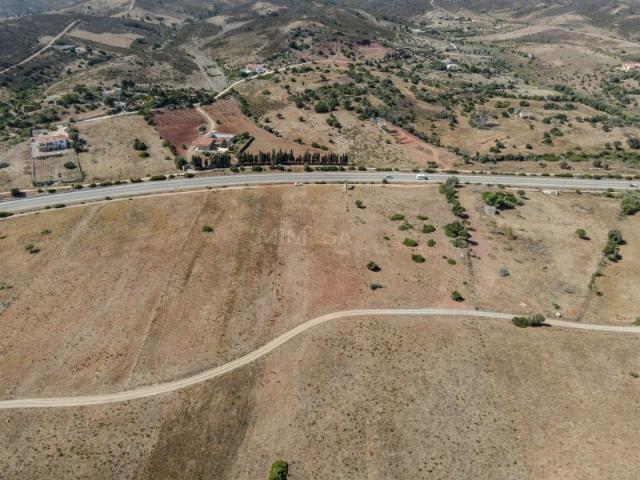 Terreno rústico em Vila do Bispo destinado a cultura arvense