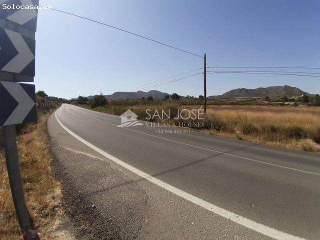 TERRENO RUSTICO EN HORNA ALTA CON PUNTO DE LUZ CERCA NOVELDA