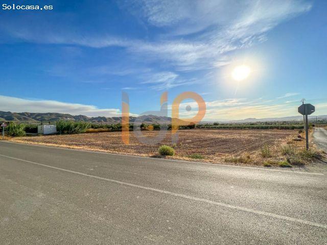 Terreno Rústico en Venta en Huercal Overa, Almería