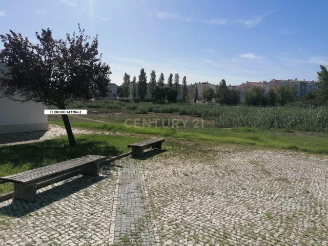 Terreno Rústico Quinta de S. João Palhais 14370m2
