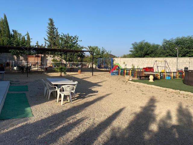 Terreno rústico totalmente acondicionado para disfrutar con familia y amigos