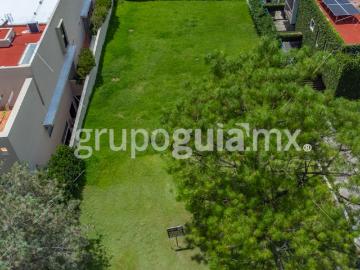 Terreno Regular en Villa Magna