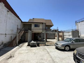 Terreno Residencial Comercial
