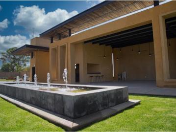 Terreno residencial en venta en Atlixco, Puebla Ubicación privilegiada en Solares de Tenextepec