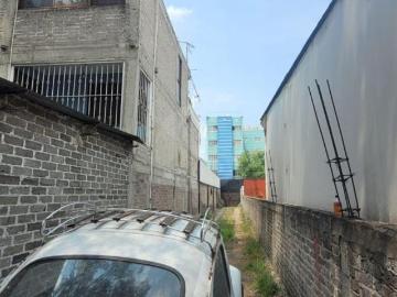 Terreno residencial en venta en Santa Martha Acatitla Sur