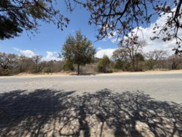 Terreno Residencial en Venta en Tecali de Herrera, Puebla – Amplio Lote en Comunidad Segura