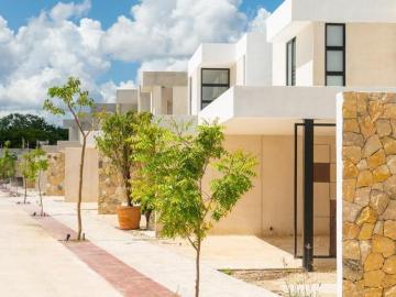 Terreno residencial en venta en Temozón Norte, en privada simaruba