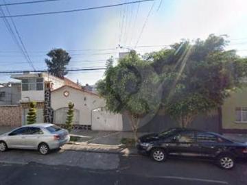 Terreno residencial en venta en Vertiz Narvarte