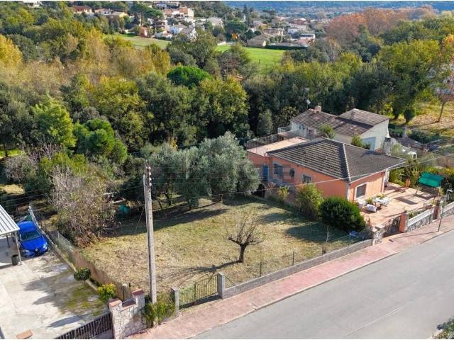 Terreno, Riells i Viabrea