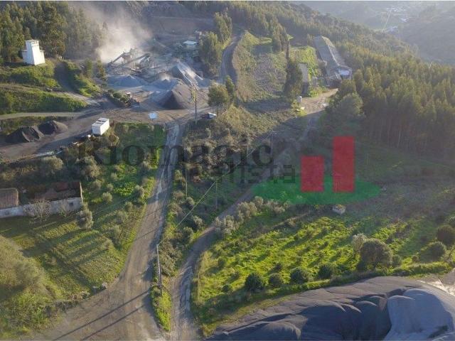 Terreno, Rio Maior