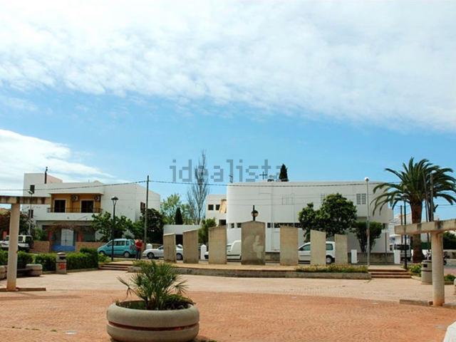 Terreno, Roca Llisa, Santa Eulalia del Río