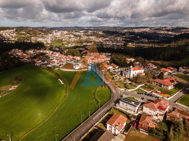 Terreno, Mosteirô