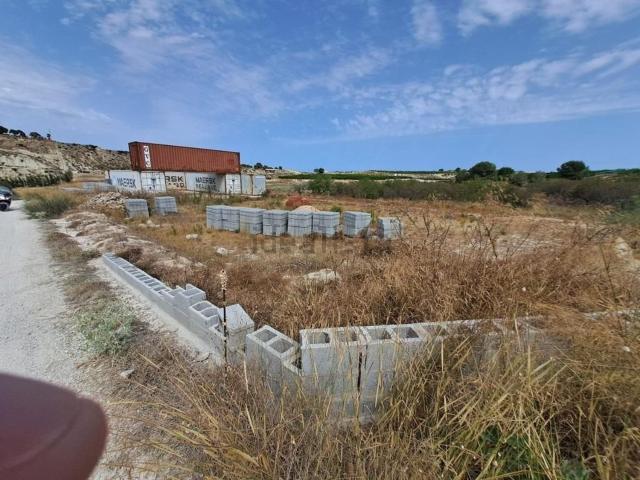 Terreno, San Miguel de Salinas