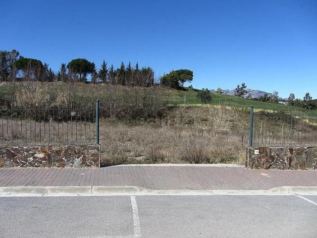 Terreno, Sant esteve Sesrovires