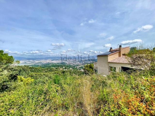 Terreno, Sant Fost de Campsentelles