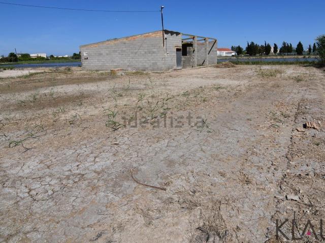 Terreno, Sant Jaume d&apos Enveja