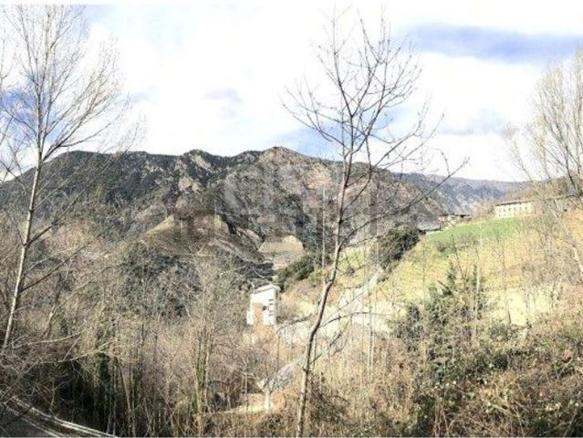 Terreno, Sant Julia de Loria