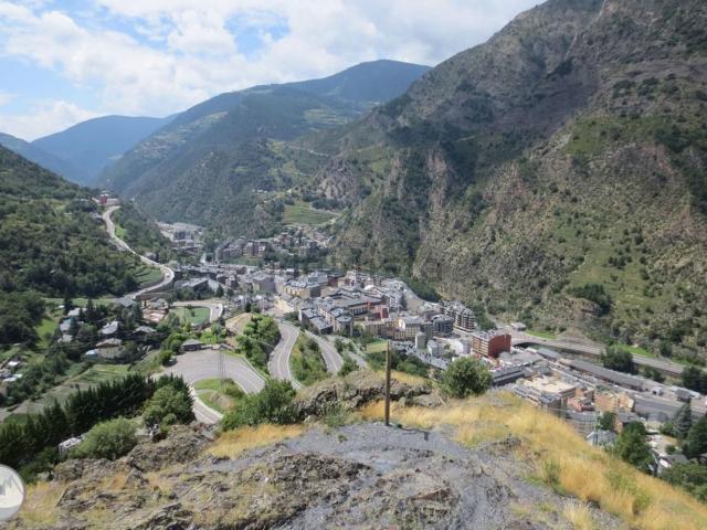 Terreno, Sant Julia de Loria