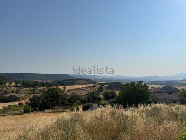Terreno, Sant Martí de Tous