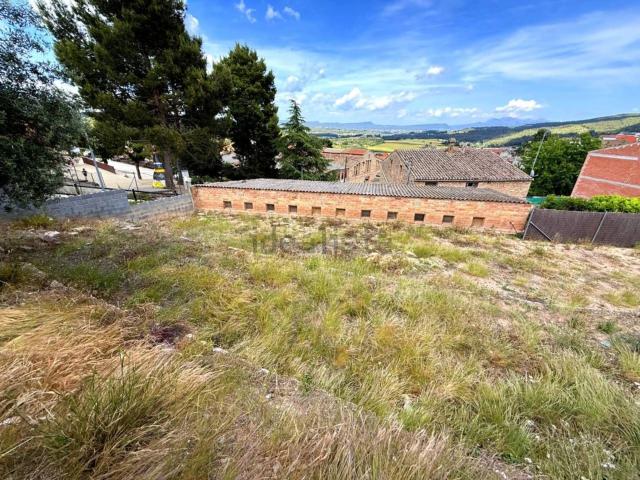 Terreno, Sant Martí de Tous