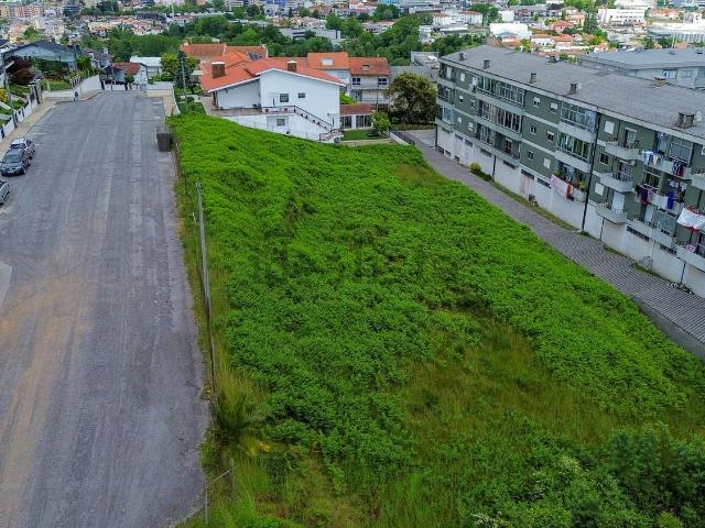 Terreno, Santo Tirso Couto Burgães