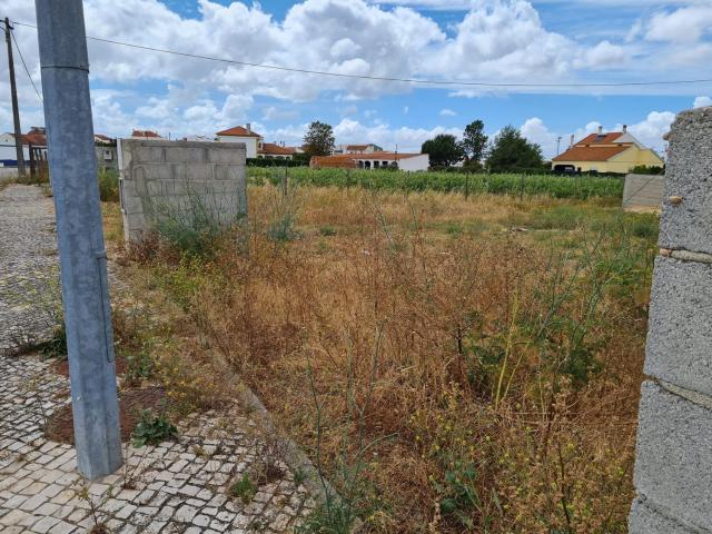 Terreno, Sarilhos Grandes, Montijo | BPI Expresso Imobiliário
