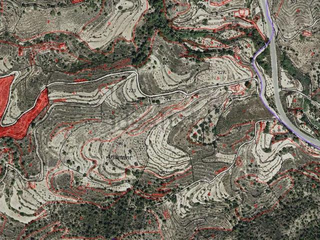 Terreno, Sella