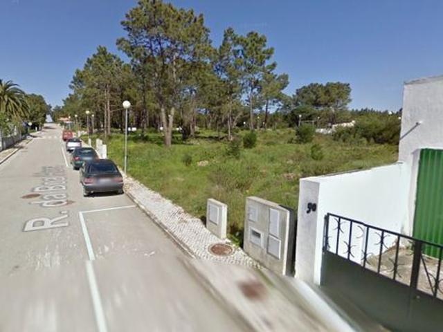 TERRENO SESIMBRA