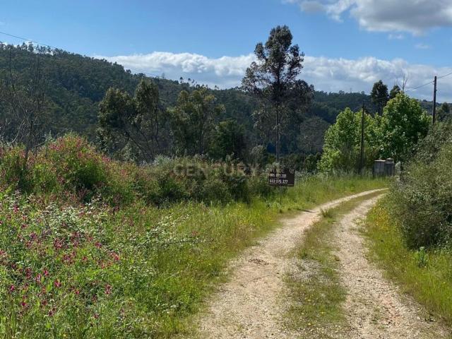 Terreno, Serra
