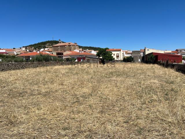 Terreno, Sierra de Fuentes