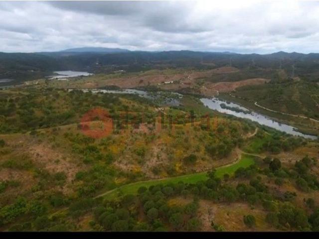 Terreno, Silves