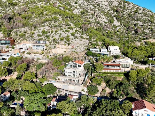 Terreno, Sitges